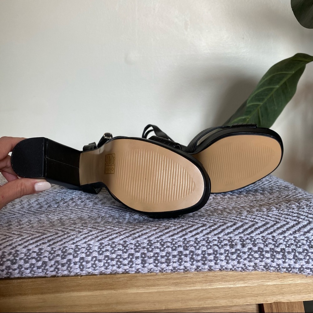 Black platform heels, NWB - Picture 4 of 6